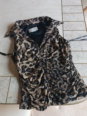Vintage "Cache" Sleeveless rauched Top W/sequins, animal print- XS,,,NEW